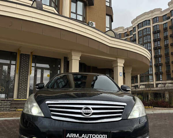 Черный Ниссан Теана, объемом двигателя 2.5 л и пробегом 265 тыс. км за 5990 $, фото 4 на Automoto.ua