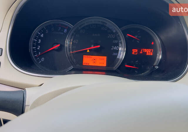 Ніссан Теана 2008 у Львові на Automoto.ua Чорний Ніссан Теана, об'ємом двигуна 3.5 л та пробігом 180 тис. км за 7600 $, фото 13 на Automoto.ua