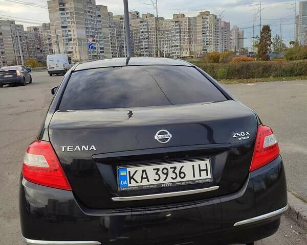 Черный Ниссан Теана, объемом двигателя 2.5 л и пробегом 270 тыс. км за 7300 $, фото 7 на Automoto.ua