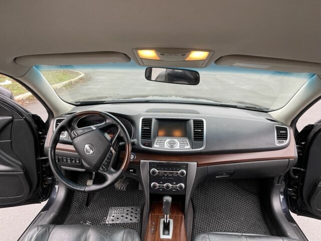 Черный Ниссан Теана, объемом двигателя 2.5 л и пробегом 241 тыс. км за 7000 $, фото 11 на Automoto.ua