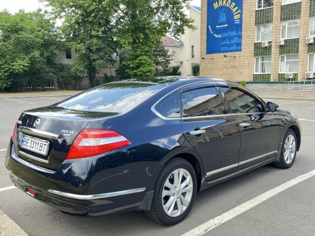 Черный Ниссан Теана, объемом двигателя 3.5 л и пробегом 235 тыс. км за 7999 $, фото 3 на Automoto.ua