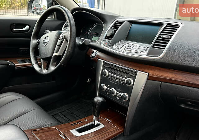 Чорний Ніссан Теана, об'ємом двигуна 2.5 л та пробігом 187 тис. км за 9500 $, фото 21 на Automoto.ua