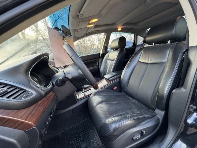 Чорний Ніссан Теана, об'ємом двигуна 3.5 л та пробігом 226 тис. км за 9350 $, фото 9 на Automoto.ua