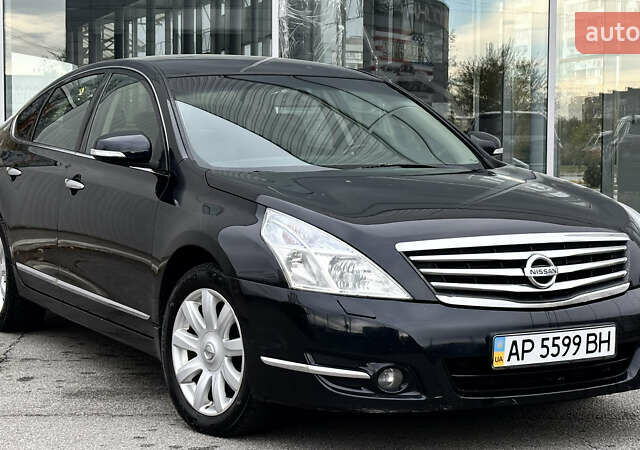 Чорний Ніссан Теана, об'ємом двигуна 2.5 л та пробігом 187 тис. км за 9500 $, фото 9 на Automoto.ua