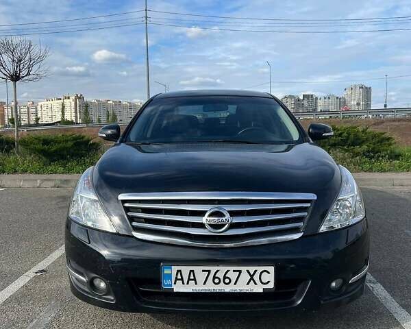 Черный Ниссан Теана, объемом двигателя 2.5 л и пробегом 193 тыс. км за 8500 $, фото 2 на Automoto.ua