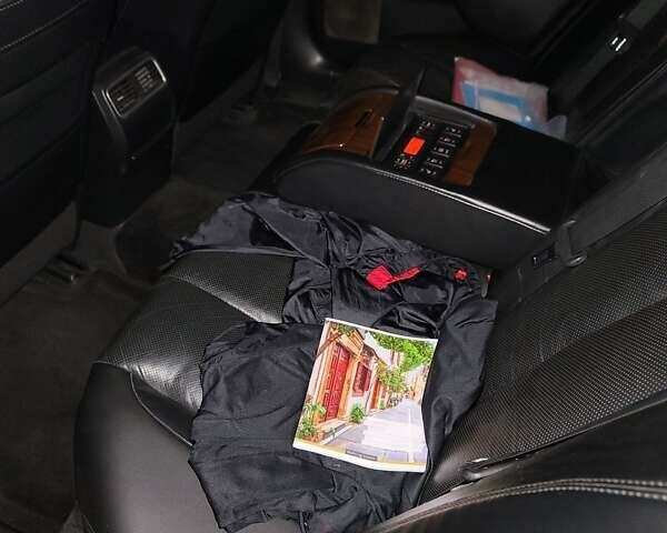 Черный Ниссан Теана, объемом двигателя 3.5 л и пробегом 175 тыс. км за 10300 $, фото 21 на Automoto.ua