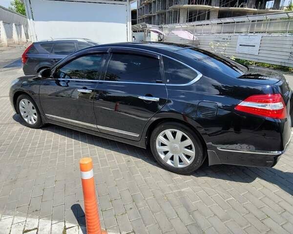 Черный Ниссан Теана, объемом двигателя 3.5 л и пробегом 175 тыс. км за 10300 $, фото 13 на Automoto.ua