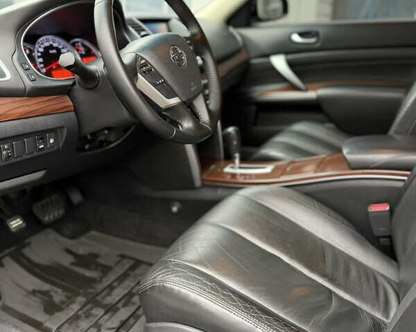 Черный Ниссан Теана, объемом двигателя 2.5 л и пробегом 99 тыс. км за 10700 $, фото 9 на Automoto.ua