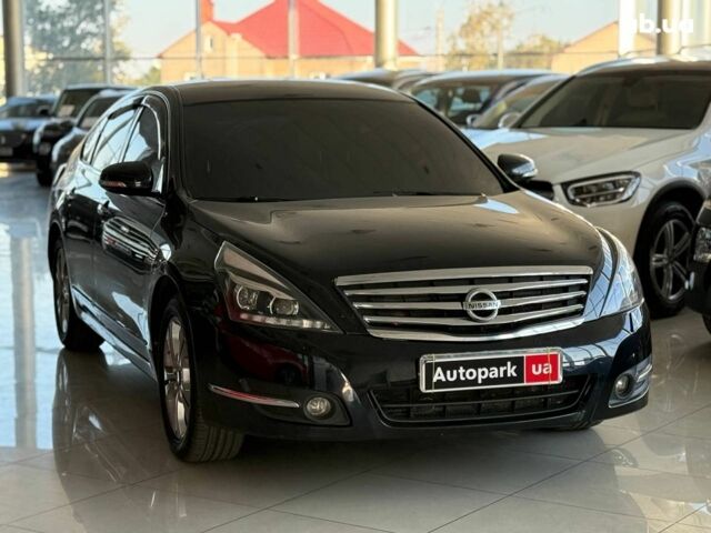 Черный Ниссан Теана, объемом двигателя 2.5 л и пробегом 260 тыс. км за 9490 $, фото 2 на Automoto.ua