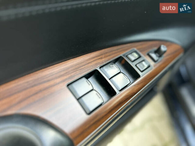 Ніссан Теана 2012 у Хмельницькому на Automoto.ua Чорний Ніссан Теана, об'ємом двигуна 2.5 л та пробігом 185 тис. км за 7999 $, фото 52 на Automoto.ua