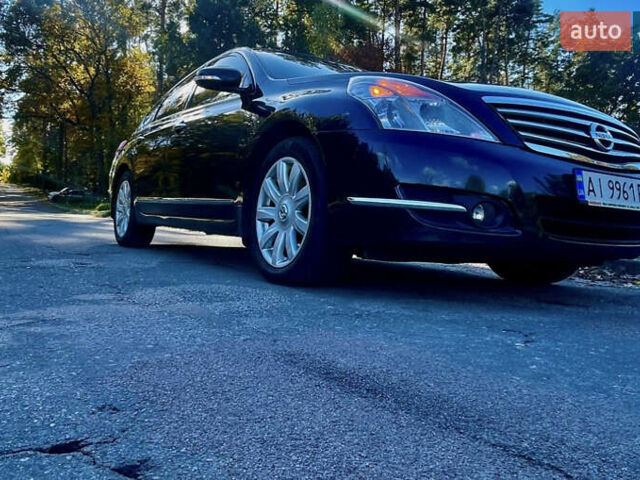 Чорний Ніссан Теана, об'ємом двигуна 2.5 л та пробігом 190 тис. км за 8999 $, фото 4 на Automoto.ua