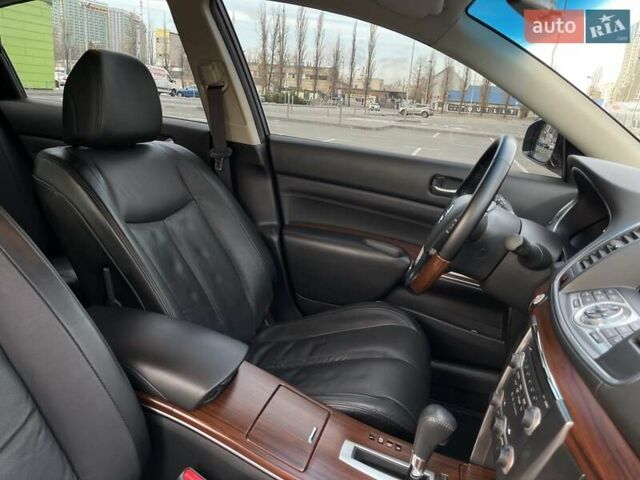 Чорний Ніссан Теана, об'ємом двигуна 2.5 л та пробігом 102 тис. км за 12900 $, фото 44 на Automoto.ua