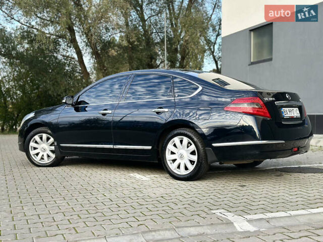Ніссан Теана 2012 у Хмельницькому на Automoto.ua Чорний Ніссан Теана, об'ємом двигуна 2.5 л та пробігом 185 тис. км за 7999 $, фото 8 на Automoto.ua