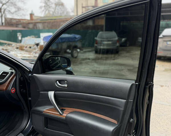 Черный Ниссан Теана, объемом двигателя 2.5 л и пробегом 99 тыс. км за 10700 $, фото 32 на Automoto.ua