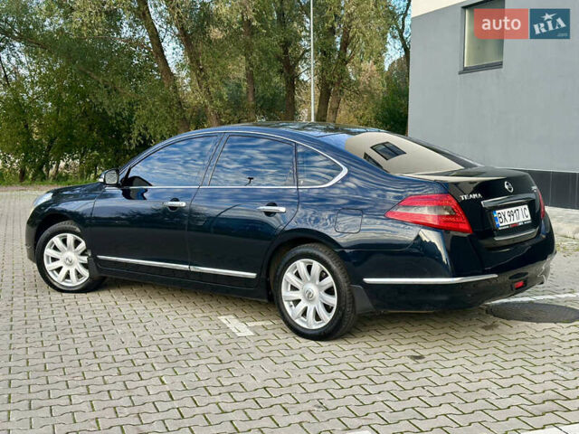 Ніссан Теана 2012 у Хмельницькому на Automoto.ua Чорний Ніссан Теана, об'ємом двигуна 2.5 л та пробігом 185 тис. км за 7999 $, фото 9 на Automoto.ua
