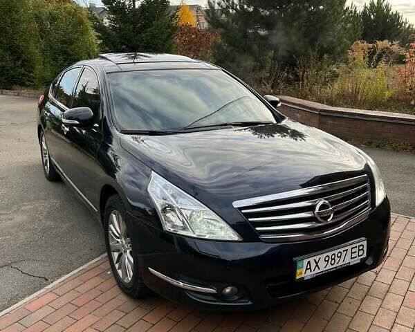 Чорний Ніссан Теана, об'ємом двигуна 3.5 л та пробігом 179 тис. км за 9999 $, фото 2 на Automoto.ua