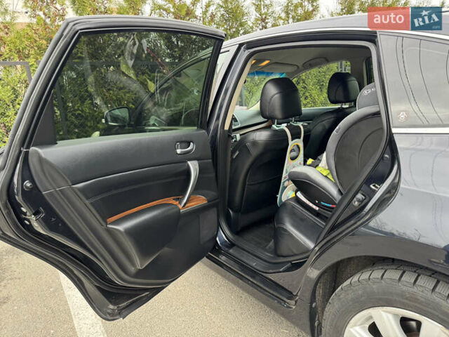 Черный Ниссан Теана, объемом двигателя 2.5 л и пробегом 182 тыс. км за 8500 $, фото 4 на Automoto.ua