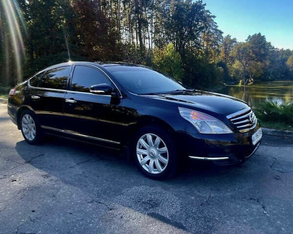 Чорний Ніссан Теана, об'ємом двигуна 2.5 л та пробігом 190 тис. км за 8999 $, фото 2 на Automoto.ua