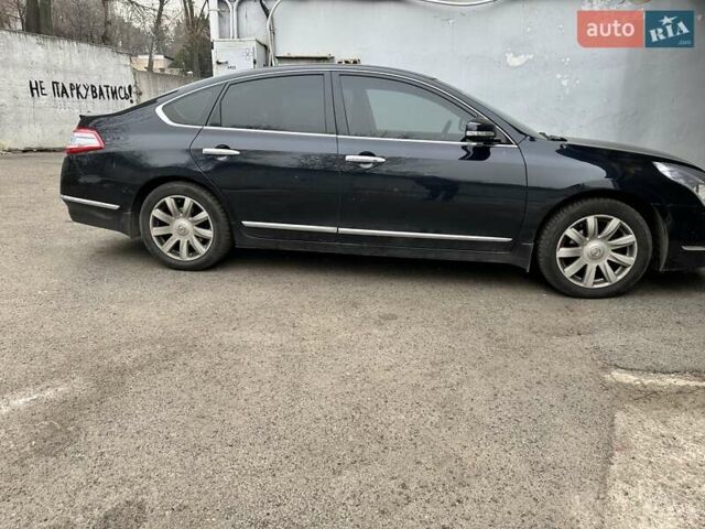 Черный Ниссан Теана, объемом двигателя 2.5 л и пробегом 176 тыс. км за 7500 $, фото 4 на Automoto.ua