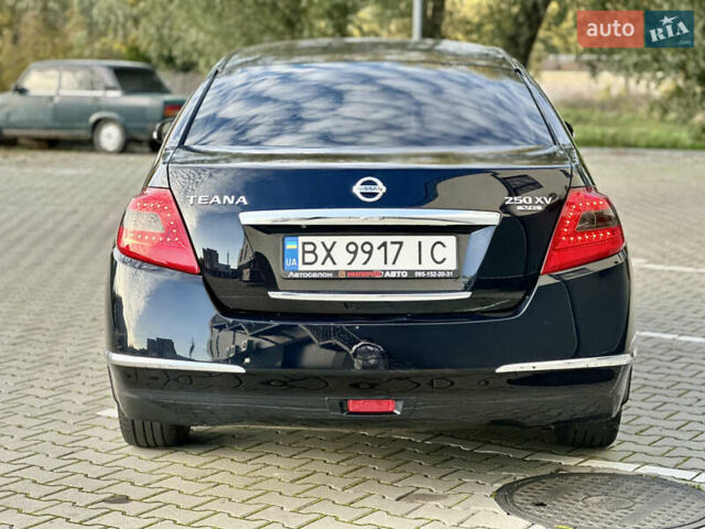 Ніссан Теана 2012 у Хмельницькому на Automoto.ua Чорний Ніссан Теана, об'ємом двигуна 2.5 л та пробігом 185 тис. км за 7999 $, фото 22 на Automoto.ua