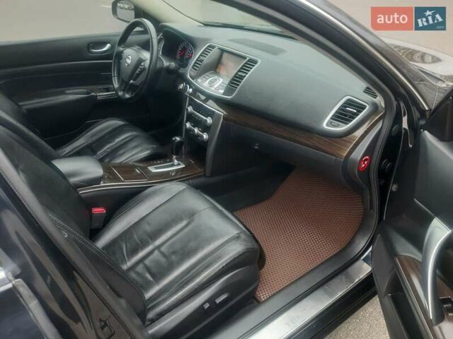 Черный Ниссан Теана, объемом двигателя 2.5 л и пробегом 203 тыс. км за 8200 $, фото 9 на Automoto.ua