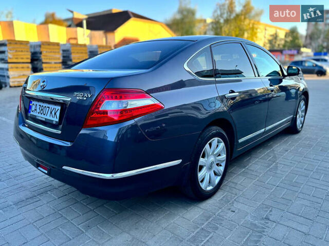 Фиолетовый Ниссан Теана, объемом двигателя 3.5 л и пробегом 208 тыс. км за 8950 $, фото 2 на Automoto.ua