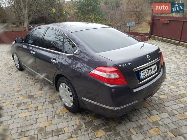 Фіолетовий Ніссан Теана, об'ємом двигуна 2.5 л та пробігом 147 тис. км за 7250 $, фото 5 на Automoto.ua