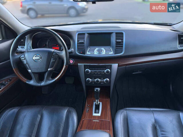 Фиолетовый Ниссан Теана, объемом двигателя 3.5 л и пробегом 208 тыс. км за 8950 $, фото 4 на Automoto.ua