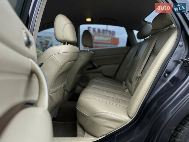 Фіолетовий Ніссан Теана, об'ємом двигуна 2.5 л та пробігом 257 тис. км за 4800 $, фото 25 на Automoto.ua