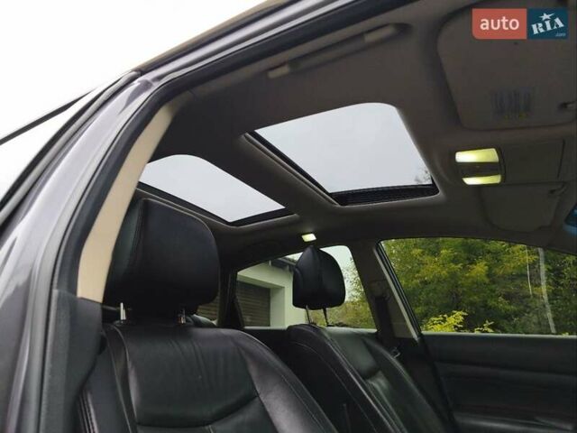 Фиолетовый Ниссан Теана, объемом двигателя 3.5 л и пробегом 180 тыс. км за 7400 $, фото 12 на Automoto.ua