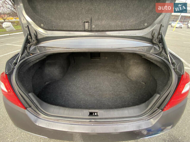 Фиолетовый Ниссан Теана, объемом двигателя 2.5 л и пробегом 255 тыс. км за 6700 $, фото 28 на Automoto.ua