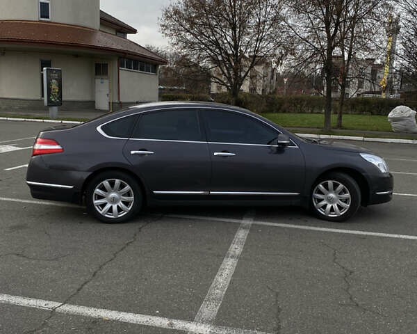 Фиолетовый Ниссан Теана, объемом двигателя 2.5 л и пробегом 255 тыс. км за 6700 $, фото 6 на Automoto.ua