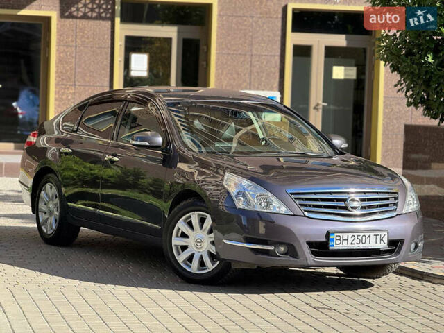 Фиолетовый Ниссан Теана, объемом двигателя 2.5 л и пробегом 175 тыс. км за 9900 $, фото 5 на Automoto.ua