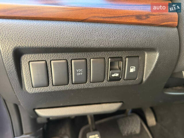 Фиолетовый Ниссан Теана, объемом двигателя 2.5 л и пробегом 175 тыс. км за 9900 $, фото 15 на Automoto.ua