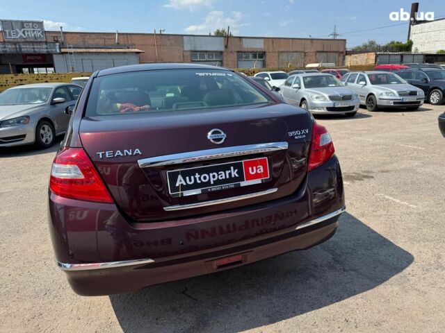 Красный Ниссан Теана, объемом двигателя 3.5 л и пробегом 141 тыс. км за 10440 $, фото 2 на Automoto.ua