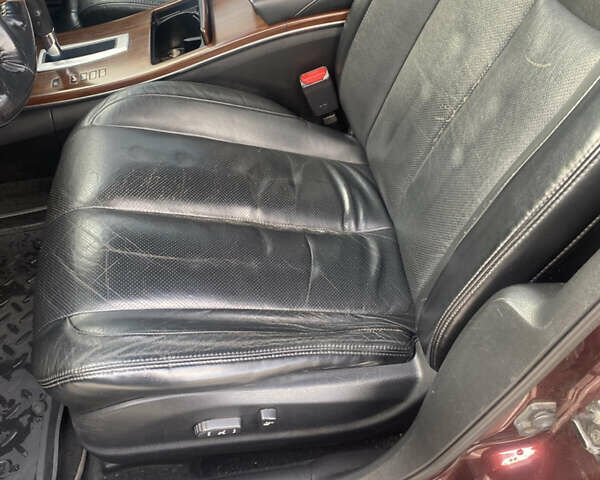 Ниссан Теана 2010 в Сумах на Automoto.ua Красный Ниссан Теана, объемом двигателя 3.5 л и пробегом 260 тыс. км за 7300 $, фото 10 на Automoto.ua