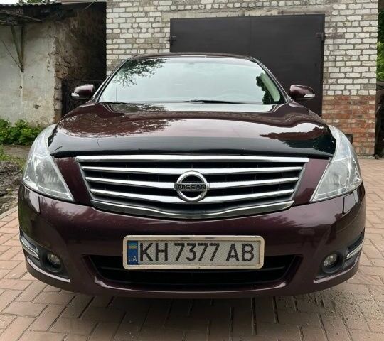 Червоний Ніссан Теана, об'ємом двигуна 2.5 л та пробігом 223 тис. км за 8700 $, фото 6 на Automoto.ua