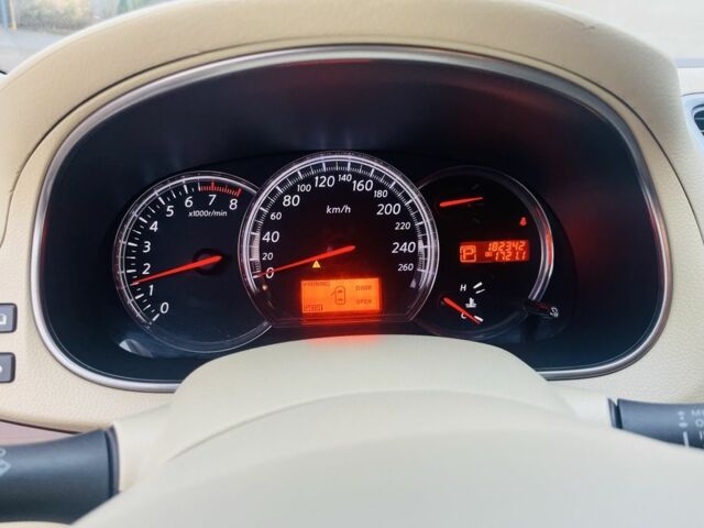 Ниссан Теана, объемом двигателя 3.5 л и пробегом 182 тыс. км за 9000 $, фото 5 на Automoto.ua