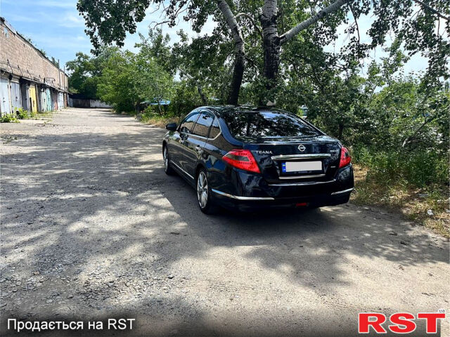 Ниссан Теана, объемом двигателя 3.5 л и пробегом 188 тыс. км за 7700 $, фото 6 на Automoto.ua