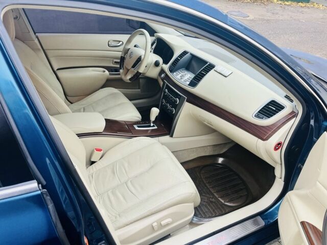 Ниссан Теана, объемом двигателя 3.5 л и пробегом 182 тыс. км за 9000 $, фото 3 на Automoto.ua