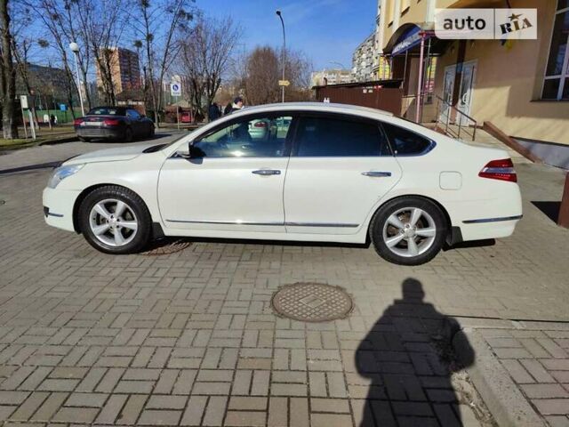 Ниссан Теана, объемом двигателя 2.5 л и пробегом 224 тыс. км за 9999 $, фото 19 на Automoto.ua