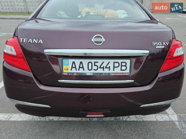 Ниссан Теана, объемом двигателя 3.5 л и пробегом 176 тыс. км за 9250 $, фото 9 на Automoto.ua