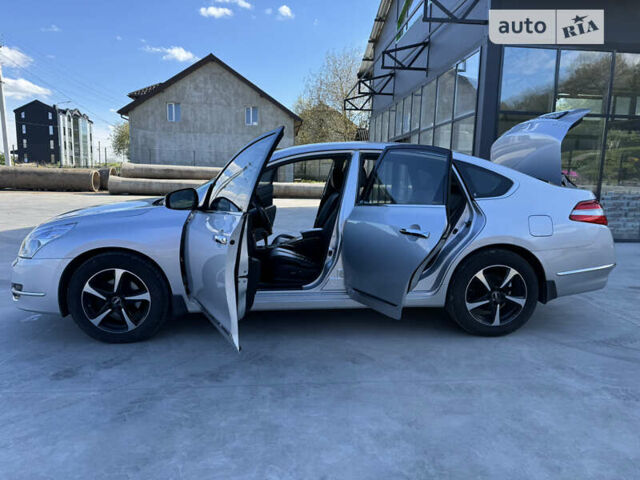 Ниссан Теана, объемом двигателя 2.5 л и пробегом 198 тыс. км за 8900 $, фото 23 на Automoto.ua