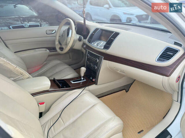 Ниссан Теана, объемом двигателя 2.5 л и пробегом 260 тыс. км за 8000 $, фото 12 на Automoto.ua