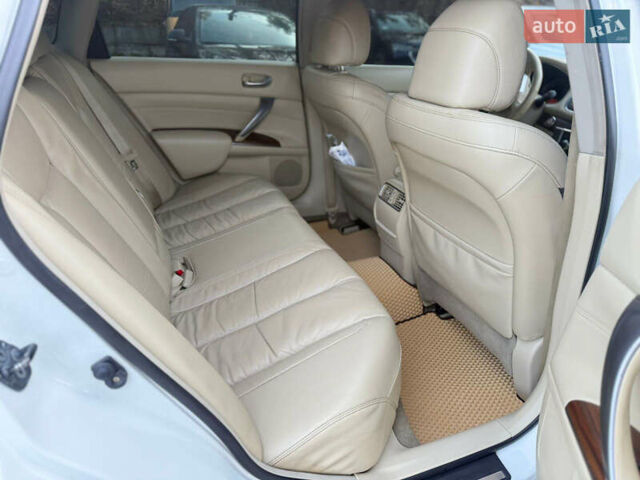 Ниссан Теана, объемом двигателя 2.5 л и пробегом 260 тыс. км за 8000 $, фото 8 на Automoto.ua