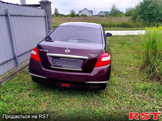 Ниссан Теана, объемом двигателя 2.5 л и пробегом 189 тыс. км за 5300 $, фото 1 на Automoto.ua