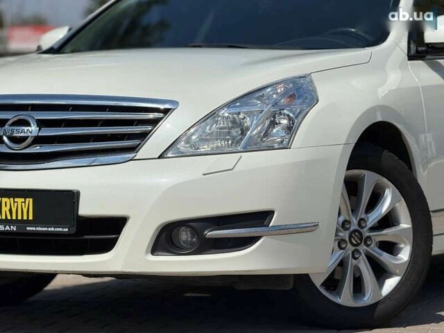 Ниссан Теана, объемом двигателя 0 л и пробегом 235 тыс. км за 8300 $, фото 2 на Automoto.ua