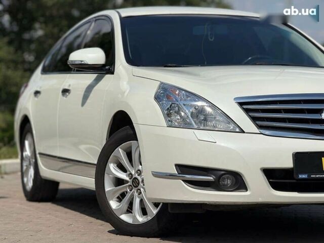 Ниссан Теана, объемом двигателя 0 л и пробегом 235 тыс. км за 8300 $, фото 4 на Automoto.ua