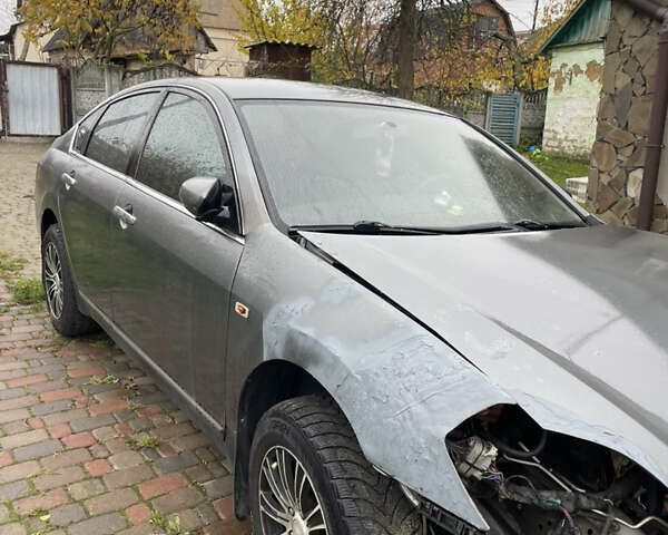 Серый Ниссан Теана, объемом двигателя 2 л и пробегом 100 тыс. км за 3500 $, фото 7 на Automoto.ua