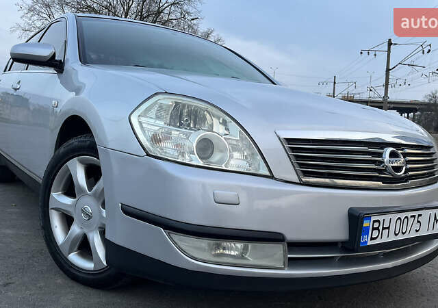 Серый Ниссан Теана, объемом двигателя 3.5 л и пробегом 350 тыс. км за 5700 $, фото 29 на Automoto.ua